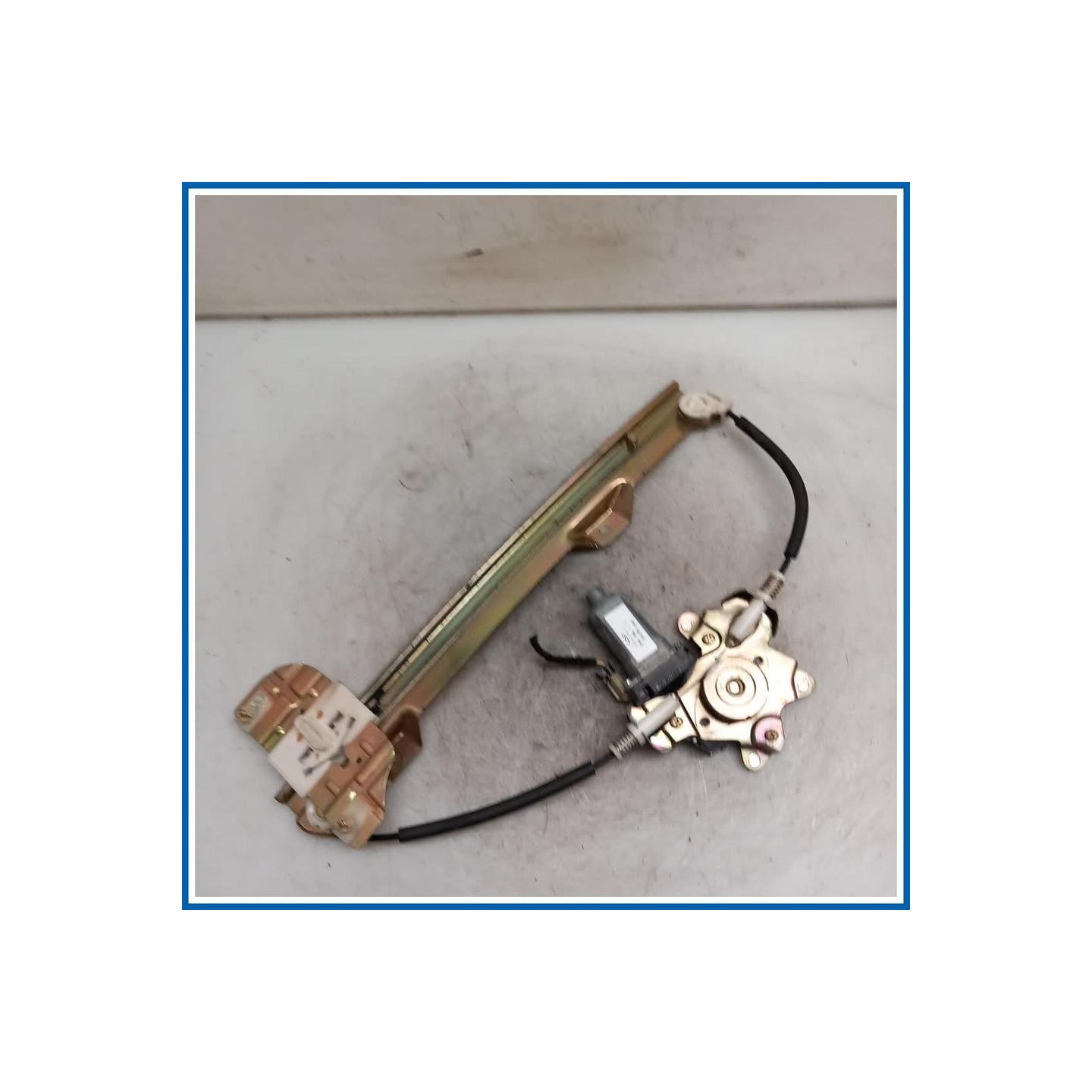 Alzacristallo porta post. sx. DR DR1