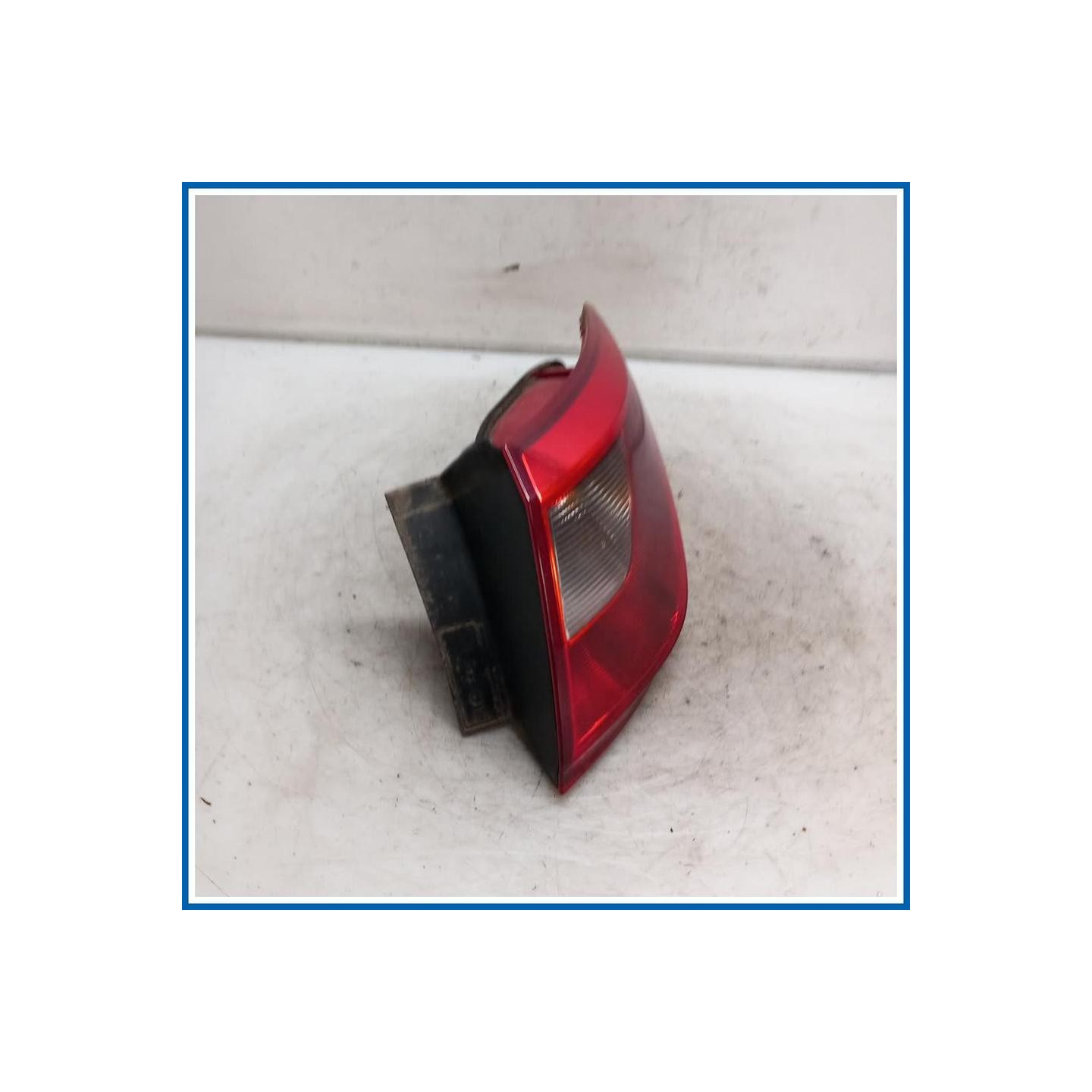 Fanale est. post. dx. SEAT Ibiza ST 6J8 SW
