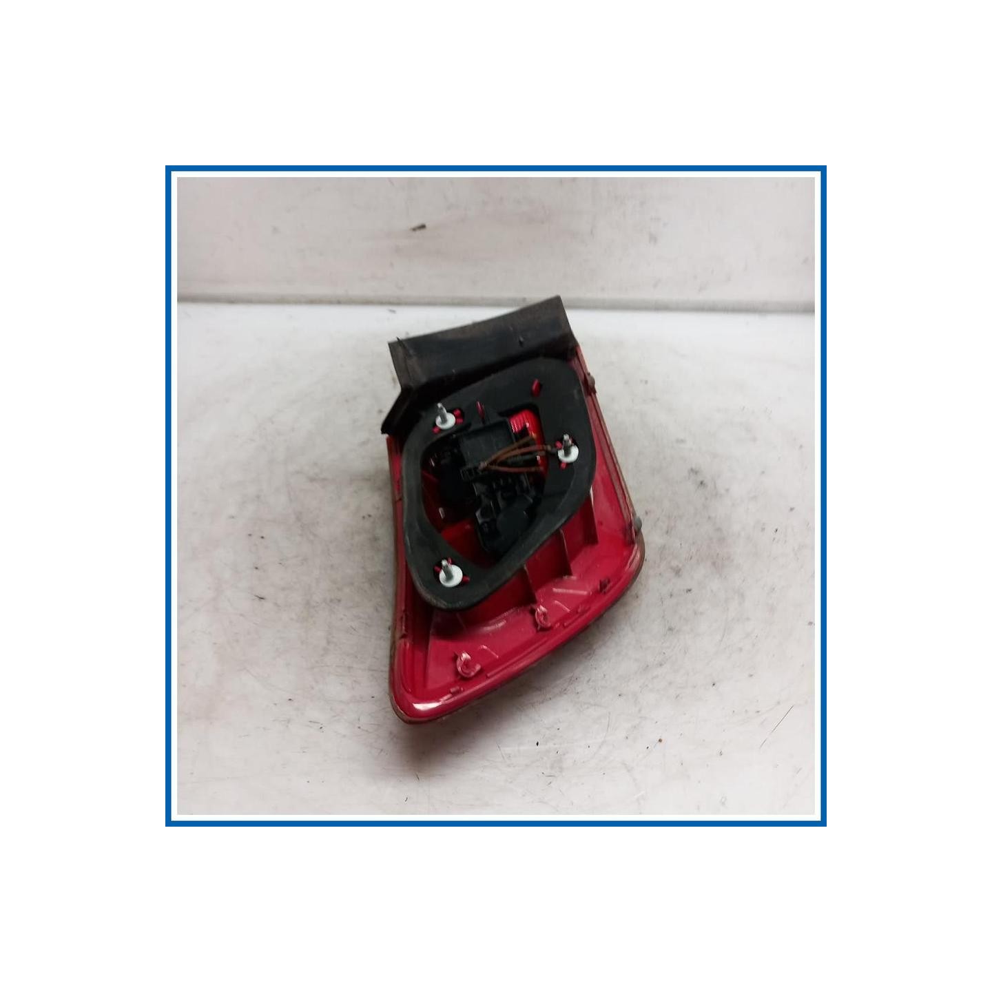 Fanale est. post. dx. SEAT Ibiza ST 6J8 SW