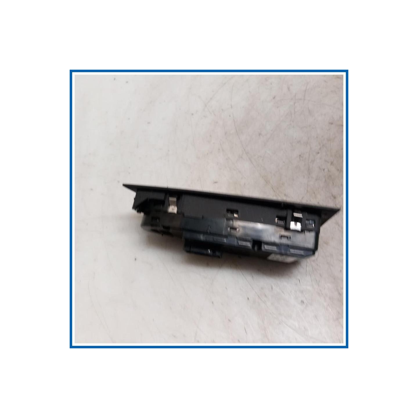 Interruttore alzacristalli ant. sx. BMW Serie 3 E91 Touring