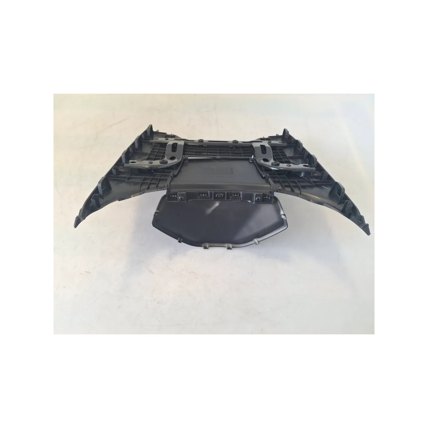 Pavimento appoggiapiedi Voge Sfida SR16 125 Sfida SR16 125 (2025 - 26) 
