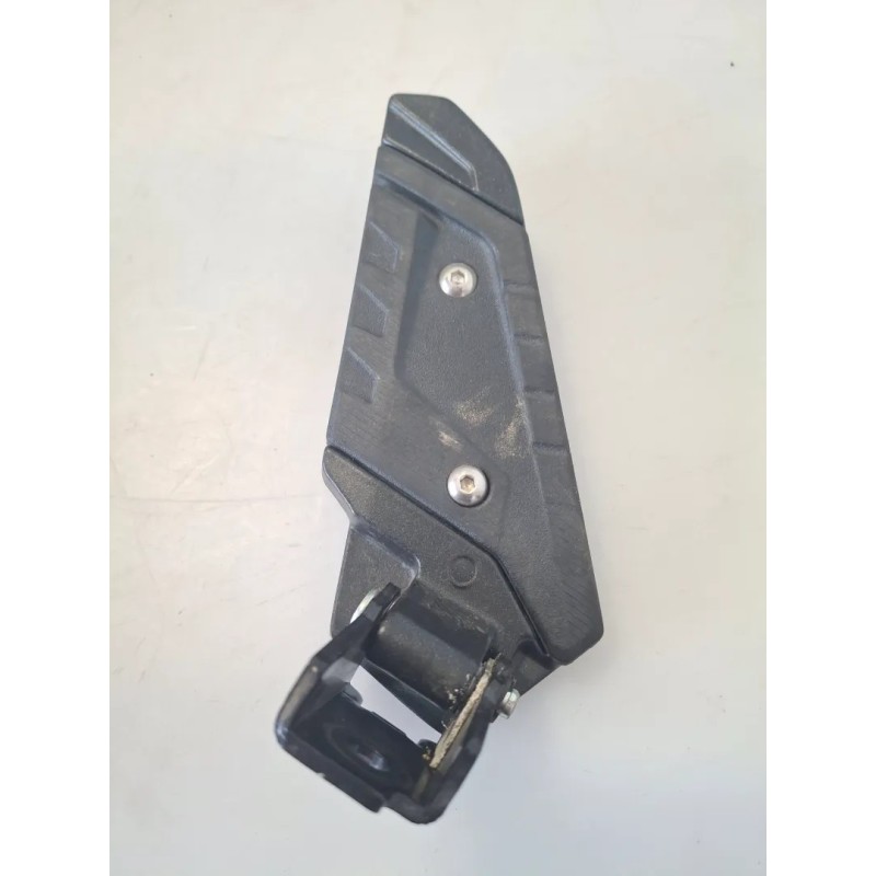 Appoggiapiedi Voge Sfida SR16 125 Sfida SR16 125 (2025 - 26) Sinistro