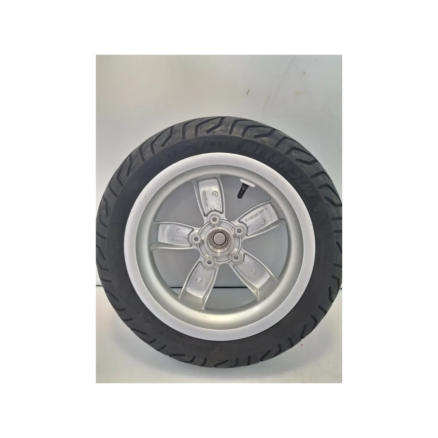 Cerchio ruota anteriore Piaggio Vespa 150 Primavera (E3) Vespa 150 Primavera 3V 