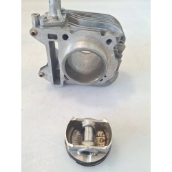 Cilindro con pistone Piaggio Vespa 150 Primavera (E3) Vespa 150 Primavera 3V 