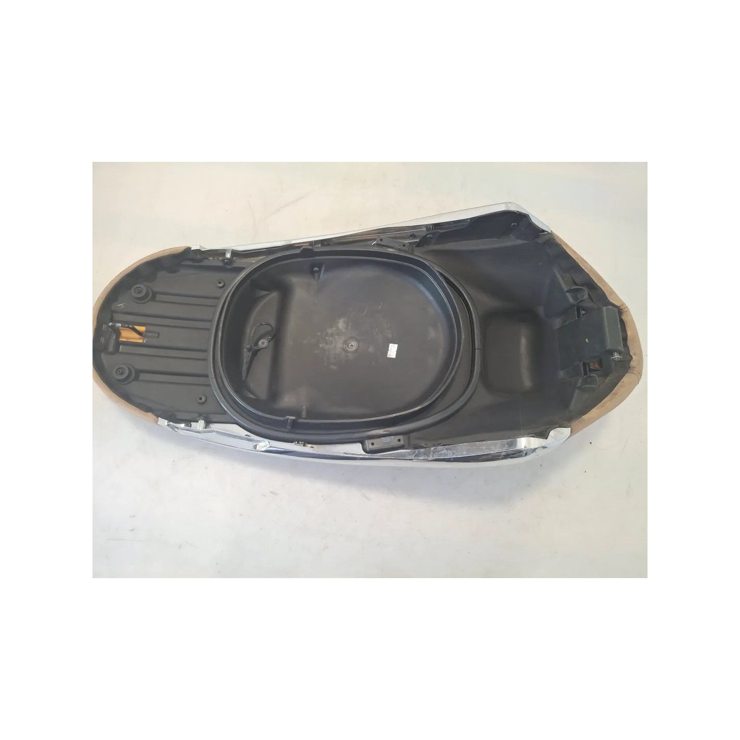 Sella Piaggio Liberty 150 3V i.e. (E3/E4) (16-21) Liberty S 150 I-get ABS 3V i.e. (E4) 