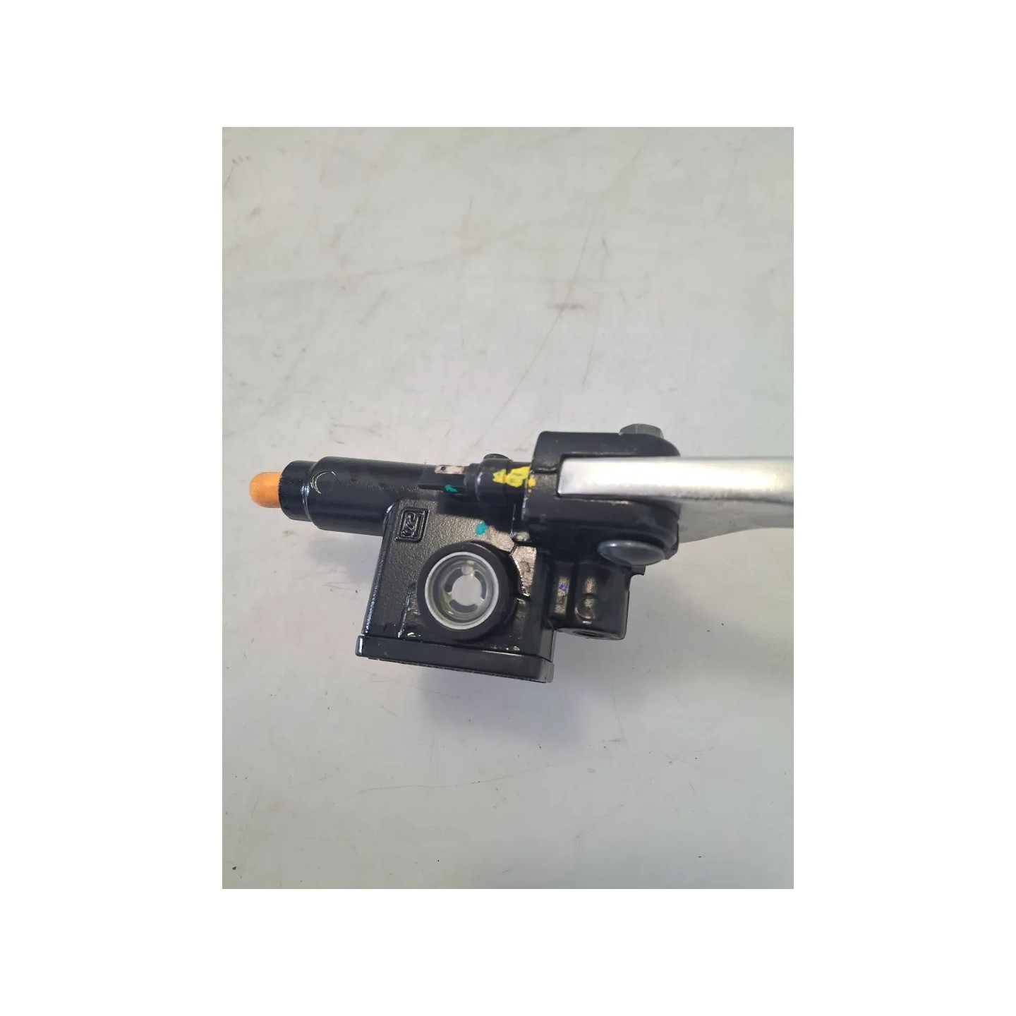 Pompa con serbatoio liquido freni anteriore con leva Piaggio Liberty 150 3V i.e. (E3/E4) (16-21) Liberty S 150 I-get ABS 3V i.e.