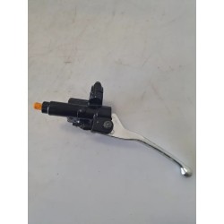 Pompa con serbatoio liquido freni anteriore con leva Piaggio Liberty 150 3V i.e. (E3/E4) (16-21) Liberty S 150 I-get ABS 3V i.e.