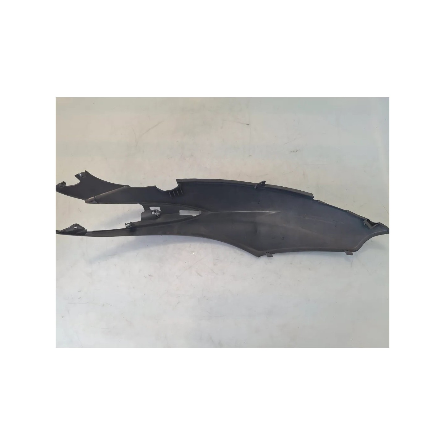 Codone Piaggio Liberty 150 3V i.e. (E3/E4) (16-21) Liberty S 150 I-get ABS 3V i.e. (E4) Sinistro