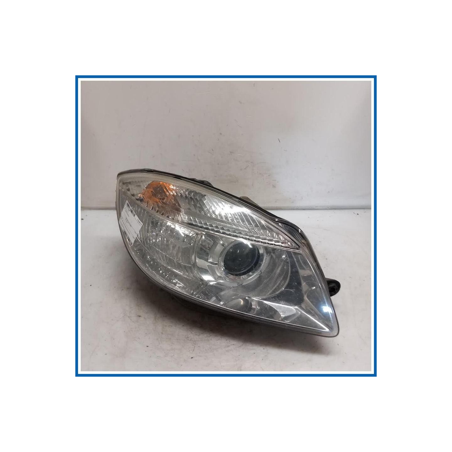 Proiettore ant. dx. SKODA Fabia 545 SW