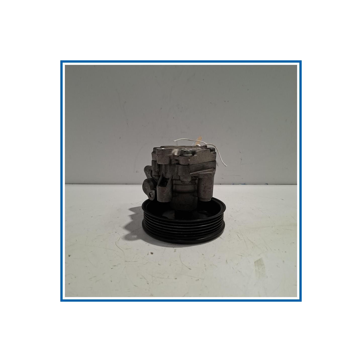 PUMP ASSY-POWER STEERING OIL KIA Sportage II