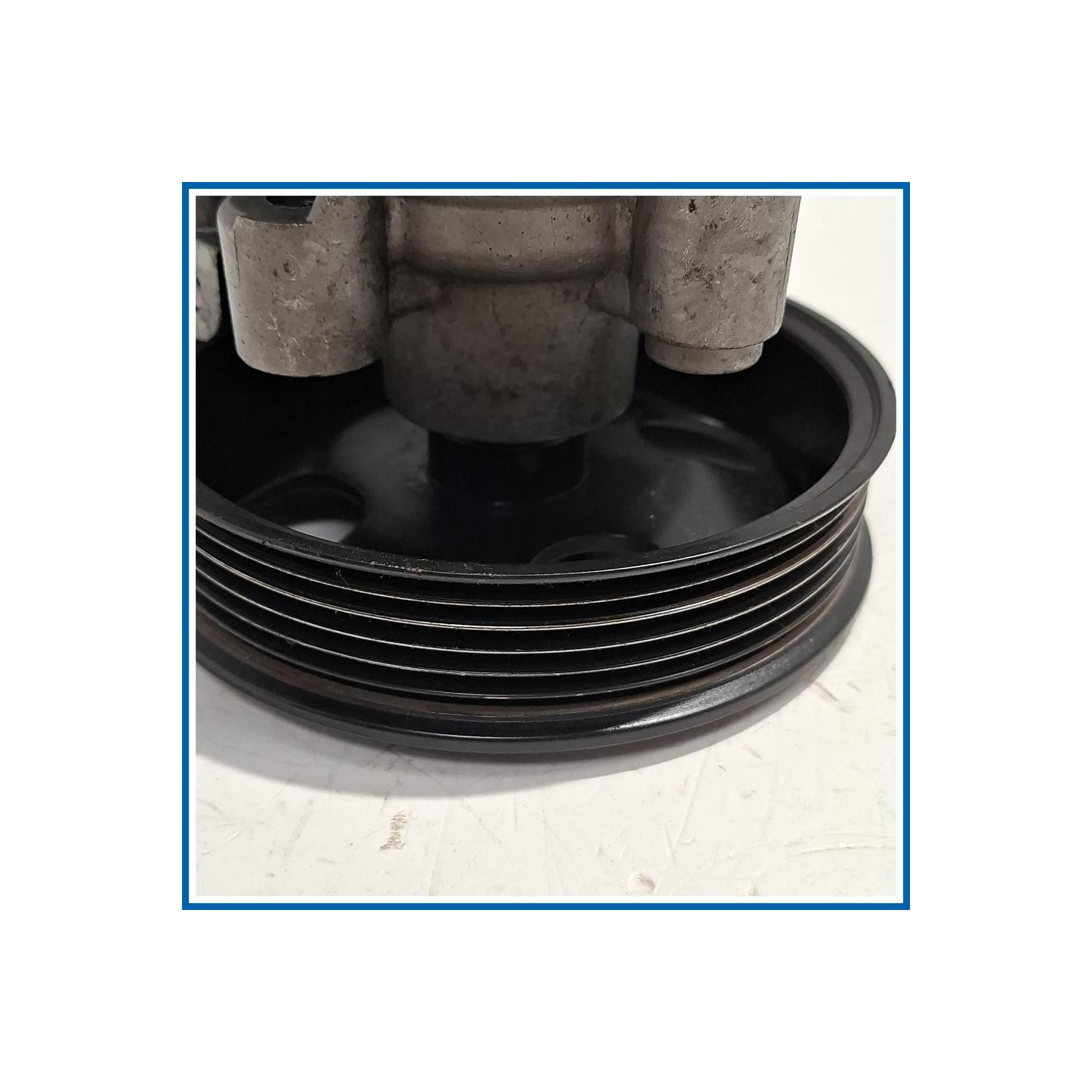 PUMP ASSY-POWER STEERING OIL KIA Sportage II