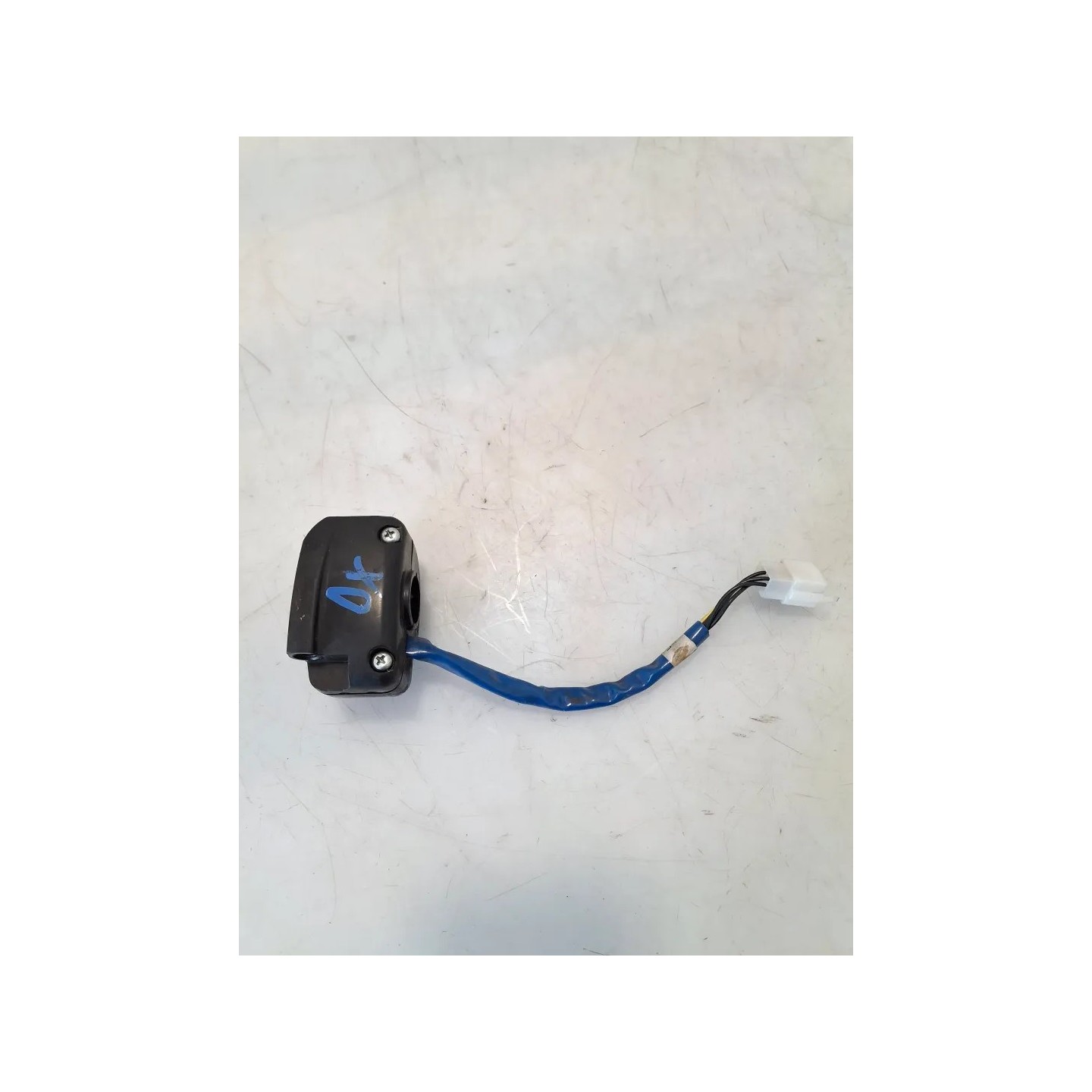 Blocco comandi multifunzioni Kymco Agility 50 R16+ 2T (E2) Agility 50 R16+ 2T Destro
