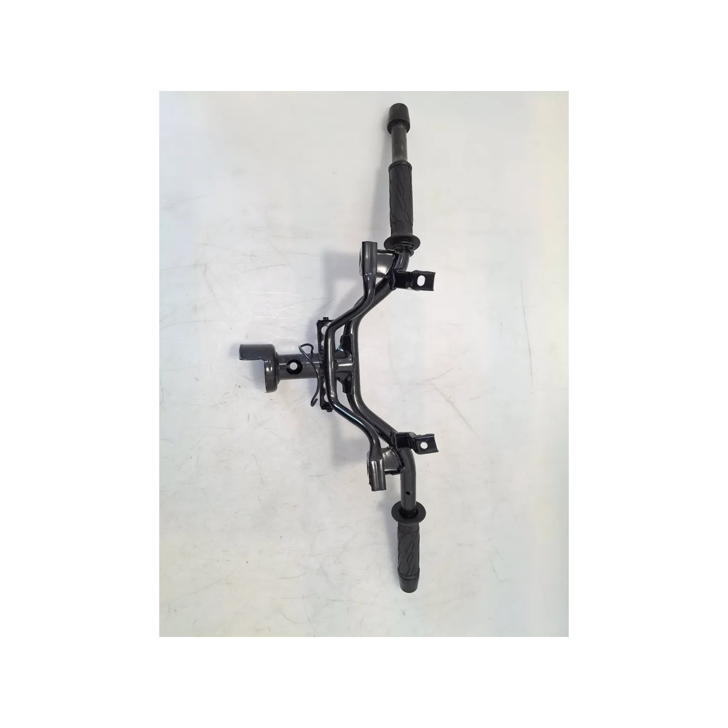 Manubrio Kymco Agility 50 R16+ 2T (E2) Agility 50 R16+ 2T 