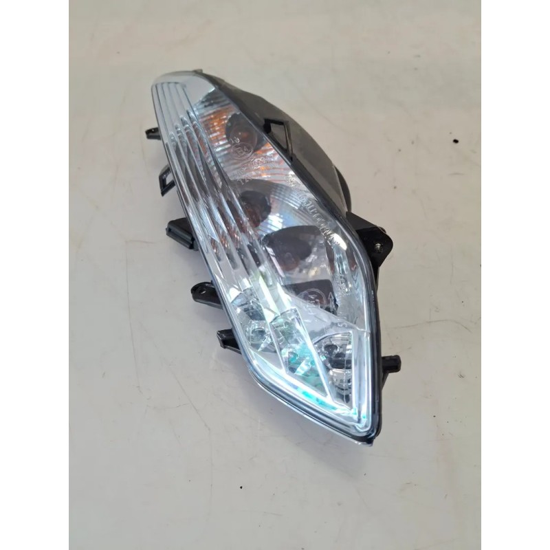 Indicatore direzione anteriore Kymco Agility 50 R16+ 2T (E2) Agility 50 R16+ 2T Sinistro