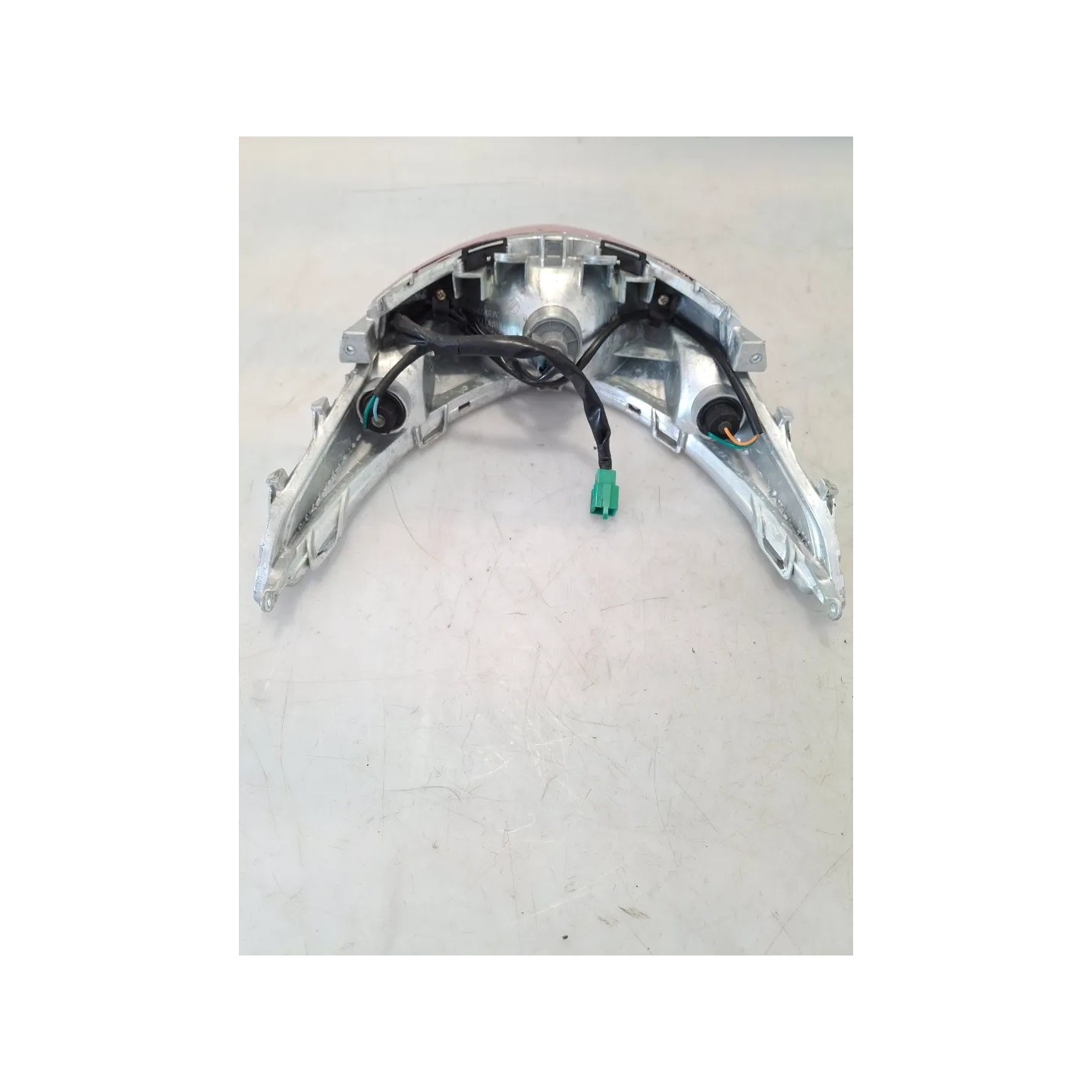 Fanale posteriore Kymco Agility 50 R16+ 2T (E2) Agility 50 R16+ 2T 