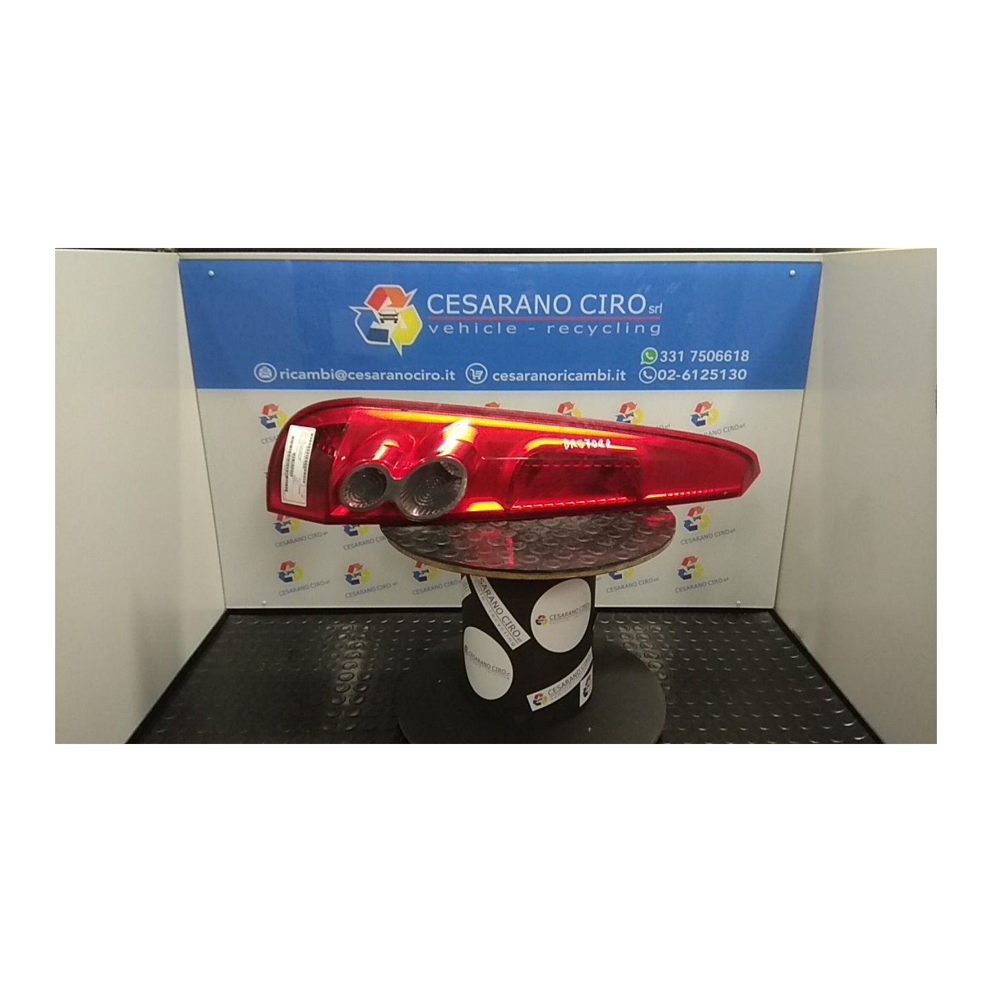 FANALE POST. SX. 068 FORD FIESTA (CBK) (12/05-12/08) FUJA 1437626