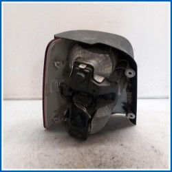 Fanale post. dx. VOLKSWAGEN Touran II