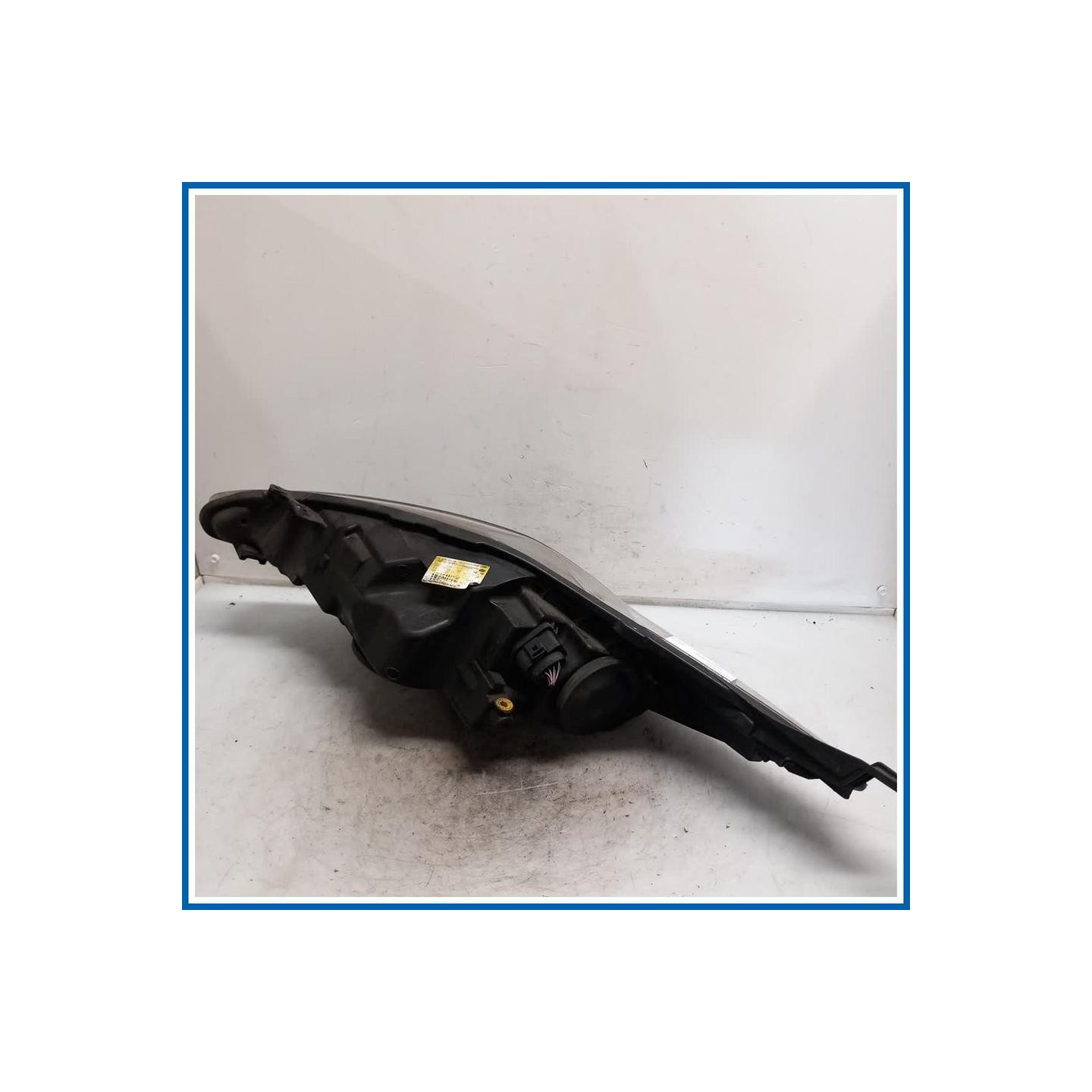 Proiettore ant. dx. FORD Fiesta VI