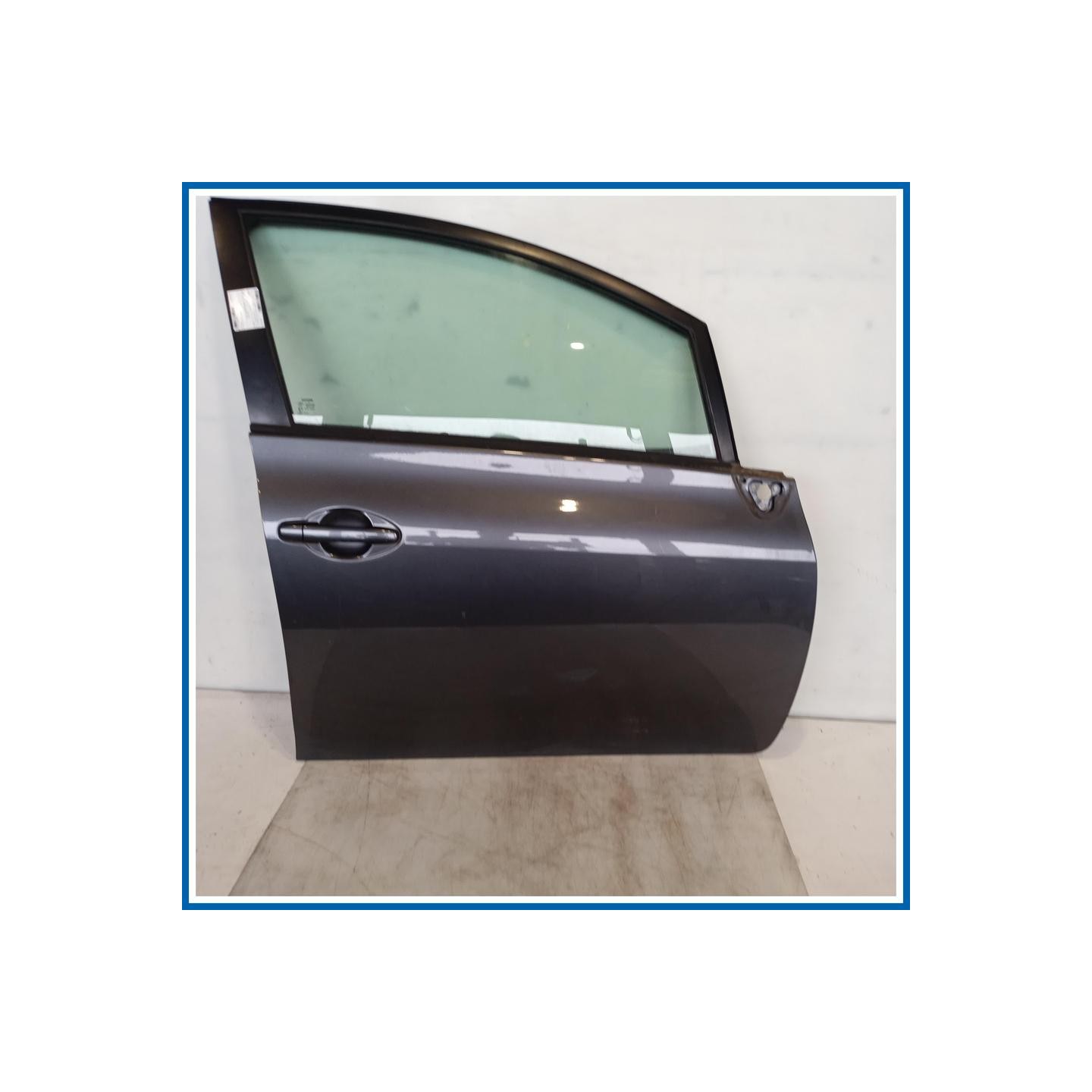 Porta ant. dx. TOYOTA Auris I