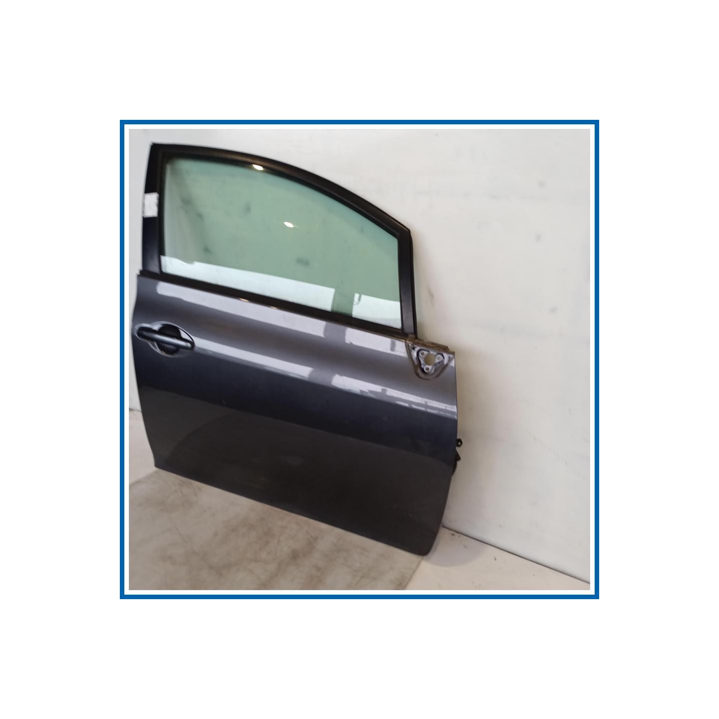 Porta ant. dx. TOYOTA Auris I
