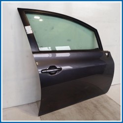 Porta ant. dx. TOYOTA Auris I