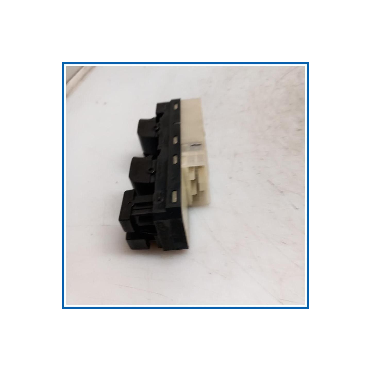 Interruttore alzacristalli ant. sx. FIAT Sedici