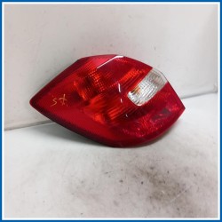 Fanale post. sx. SKODA Fabia 545 SW