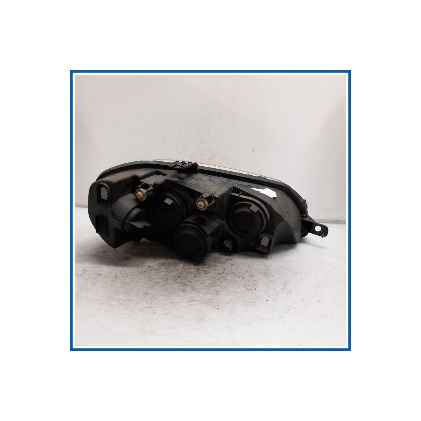 Proiettore ant. sx. FIAT Punto II