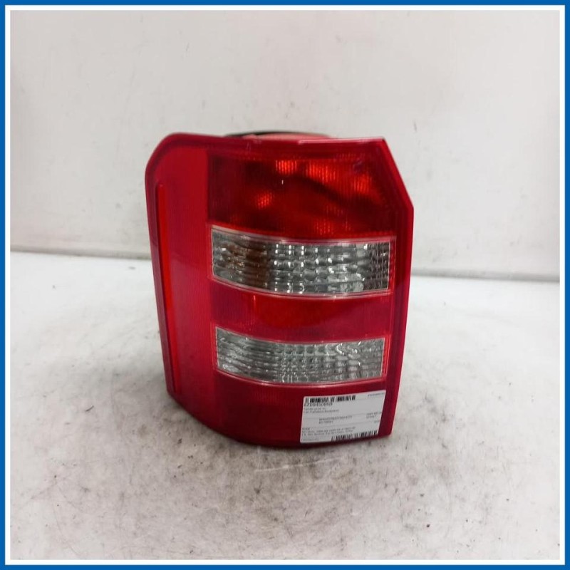 Fanale post. sx. AUDI A2 8Z0