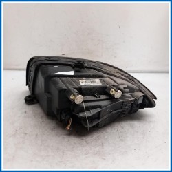 Proiettore ant. dx. AUDI A2 8Z0