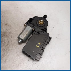 Motorino alzacristallo porta ant. sx. AUDI A2 8Z0