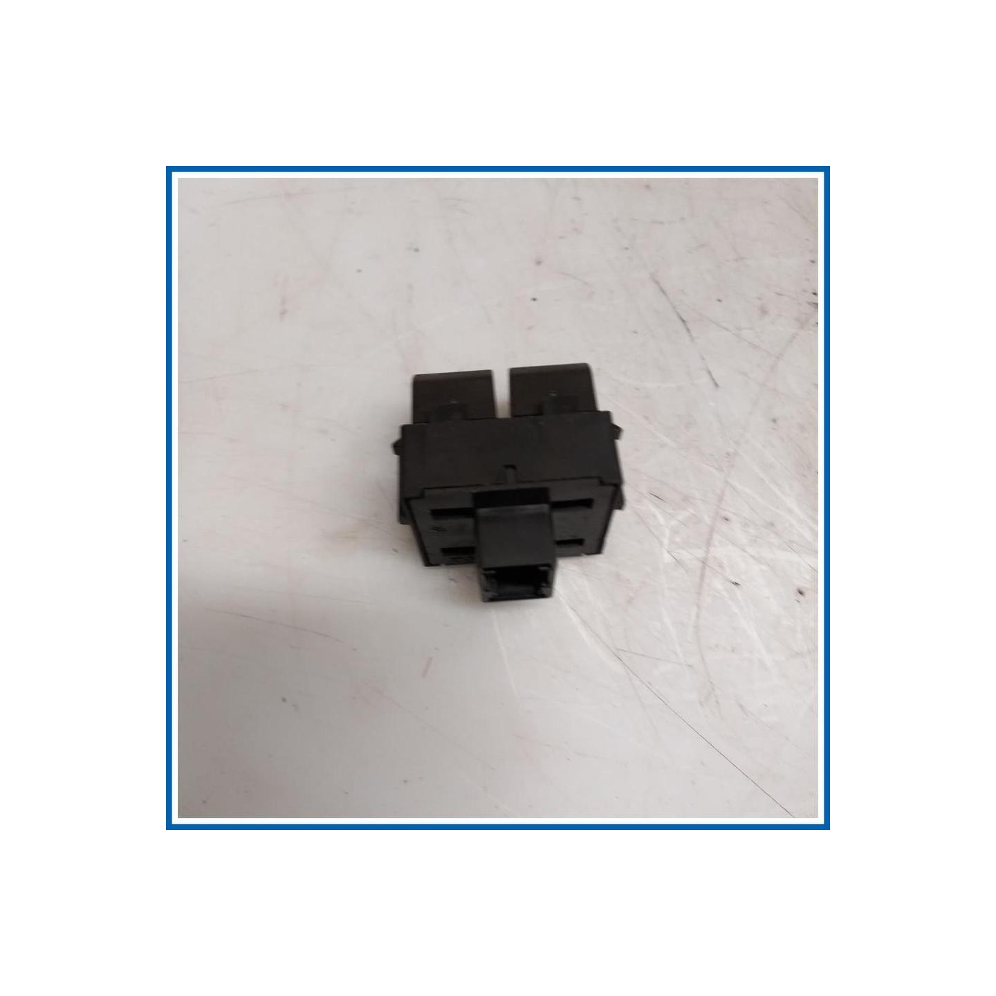 Interruttore alzacristalli ant. sx. FIAT Punto Evo