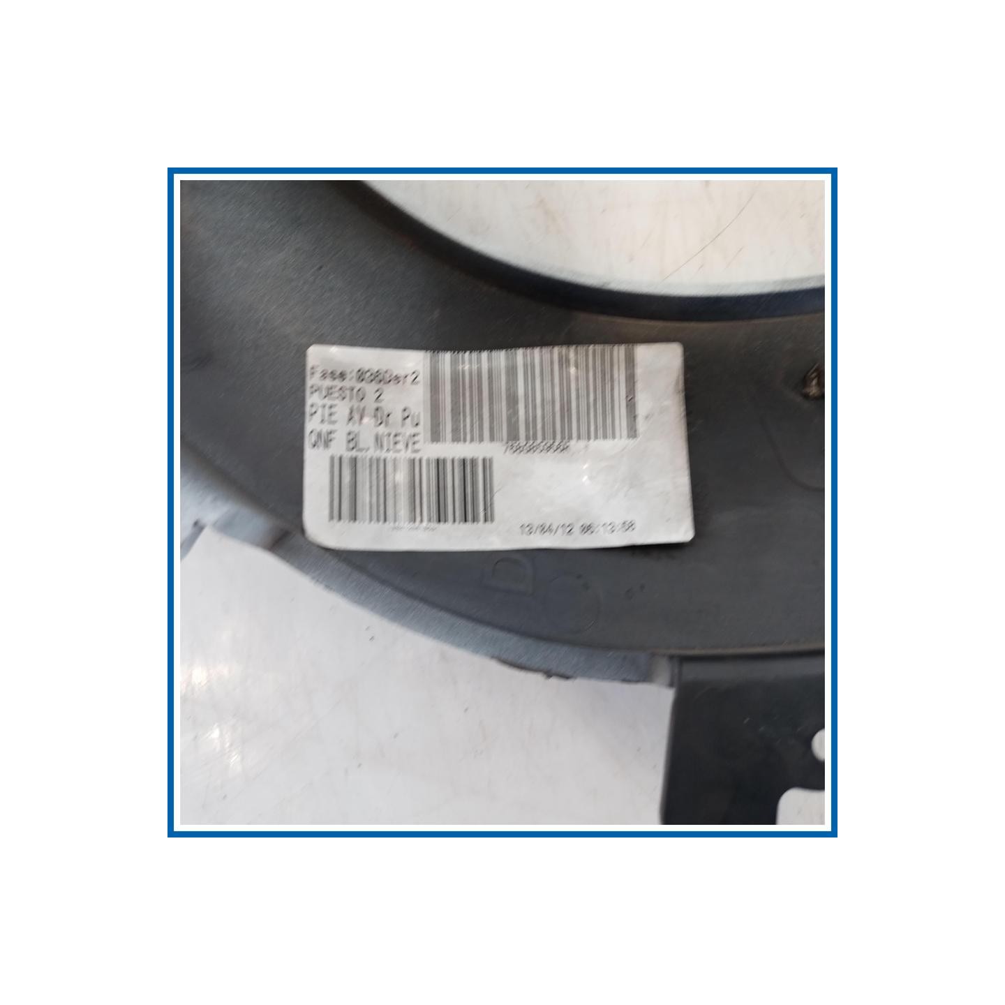 Mascherina montante anteriore DX RENAULT Twizy