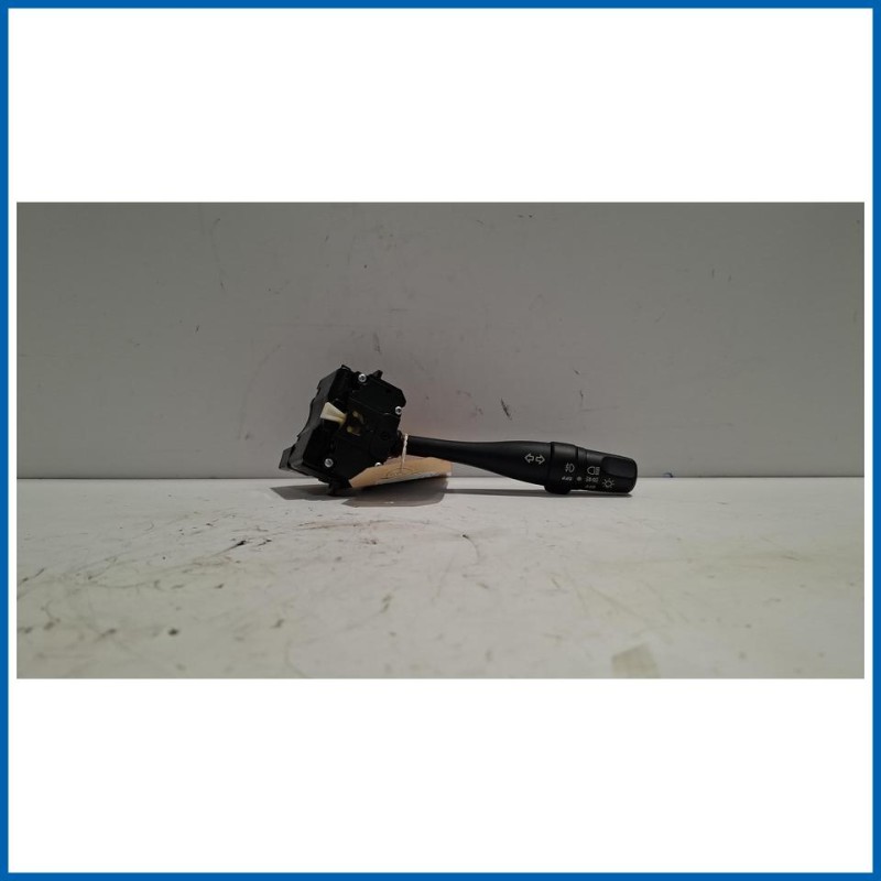 Devioguida luci sx. NISSAN MICRA (K11E) (02/98>09/00