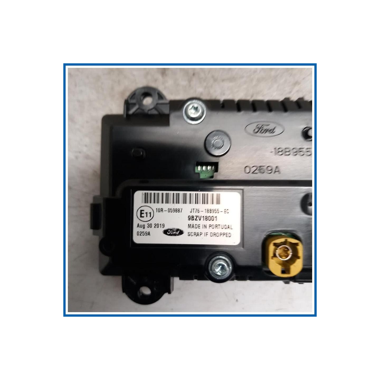 Display multimediale FORD Tourneo Courier