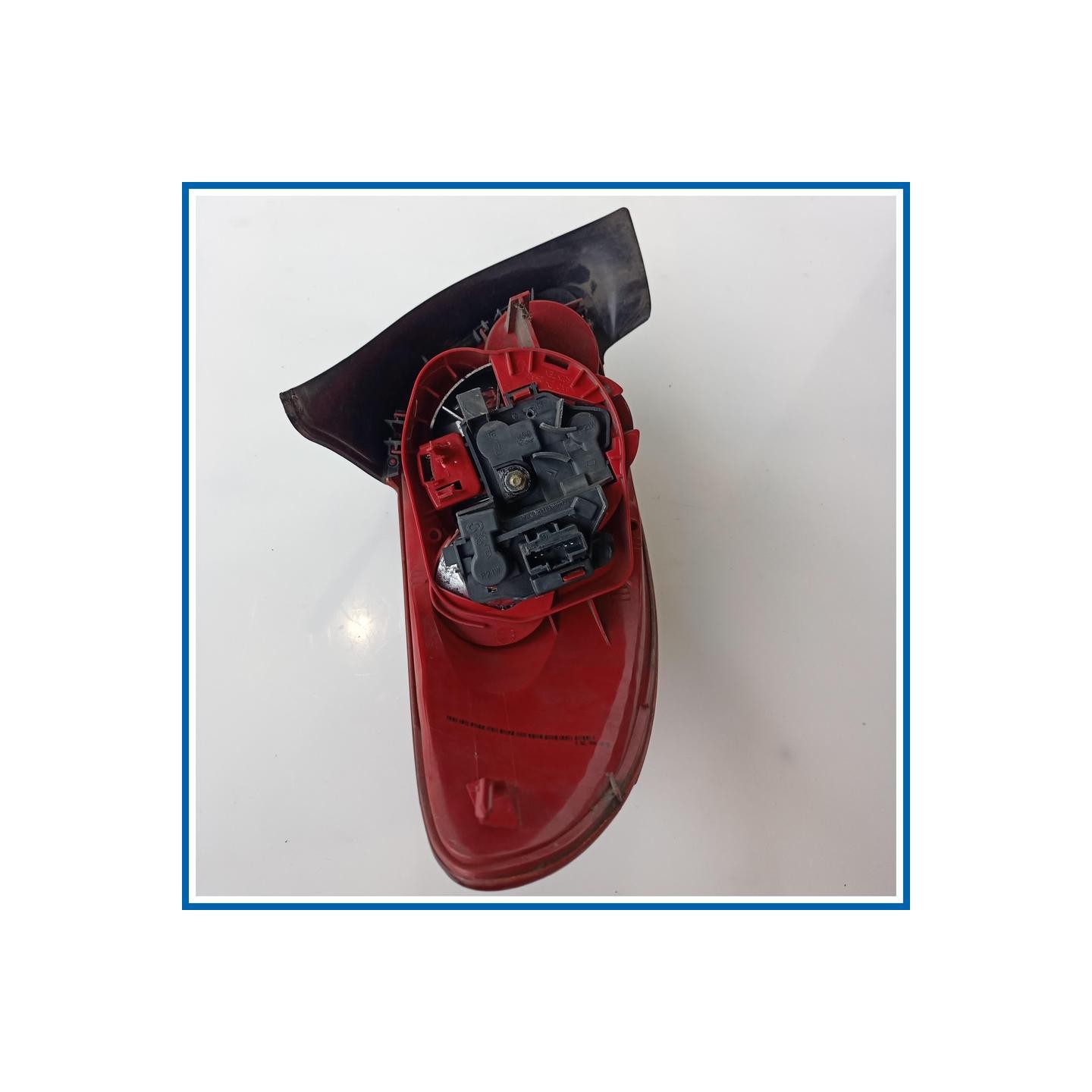 Fanale post. dx. PEUGEOT 206 (09/98>06/09
