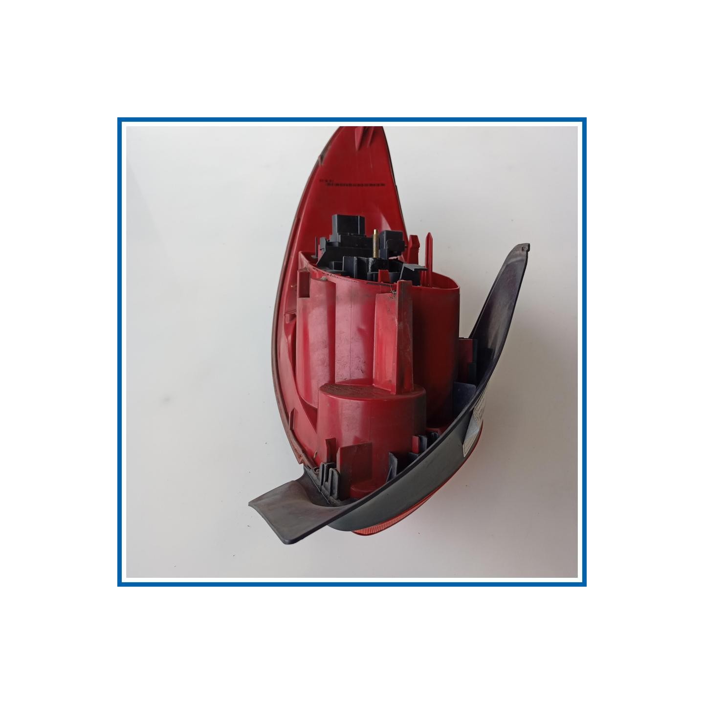 Fanale post. dx. PEUGEOT 206 (09/98>06/09