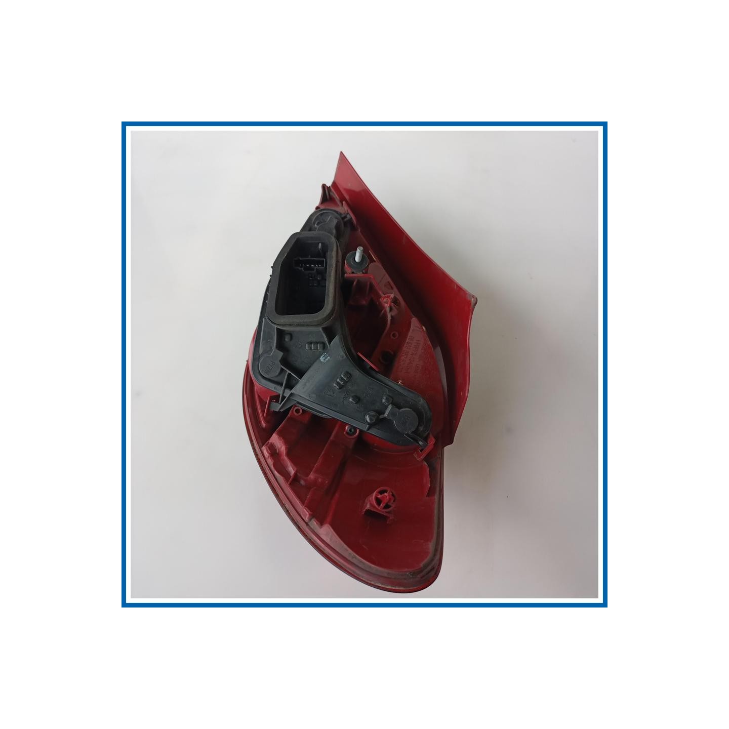 Fanale post. sx. PEUGEOT 207