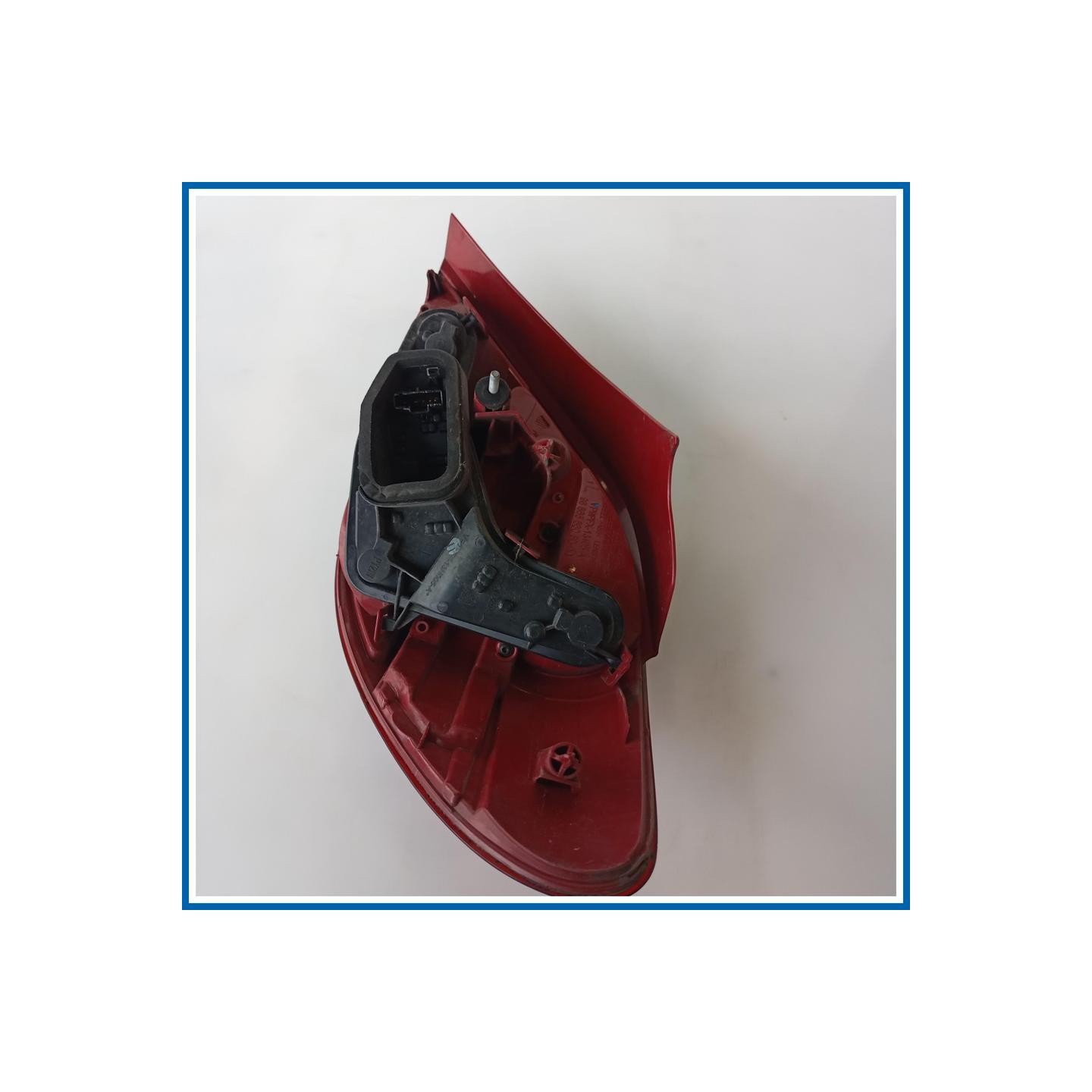Fanale post. sx. PEUGEOT 207 (06/09>)