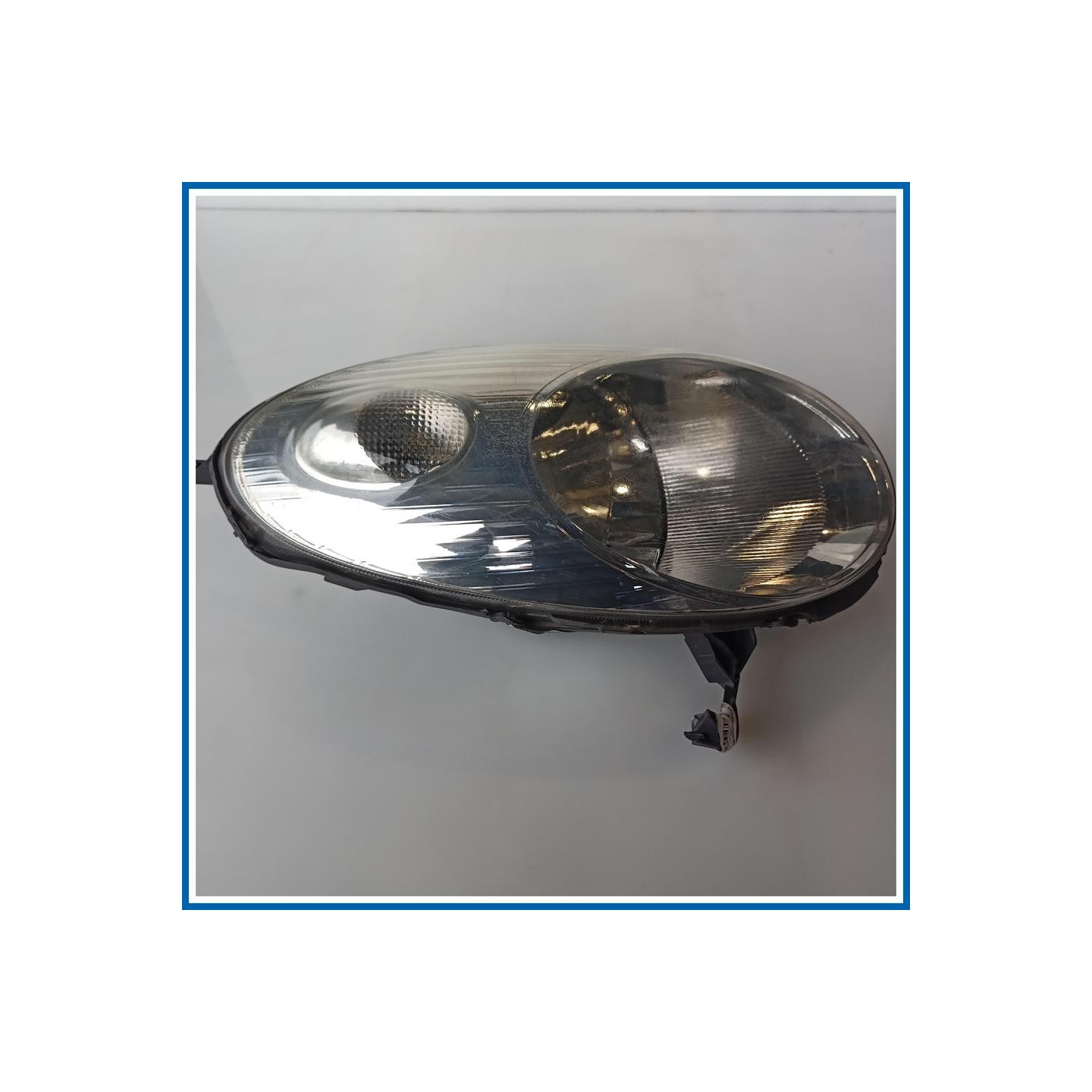 Proiettore ant. dx. NISSAN Micra III