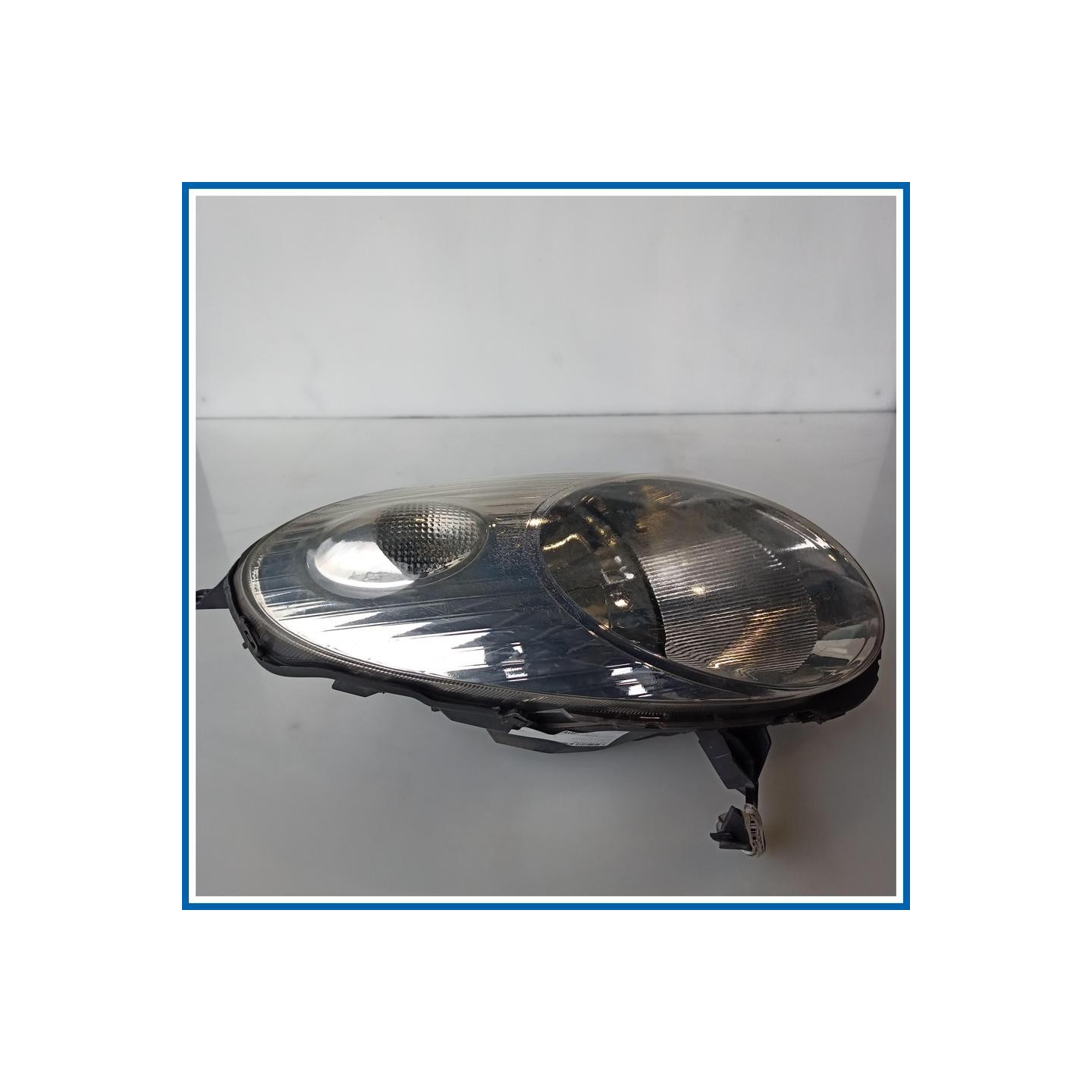 Proiettore ant. dx. NISSAN Micra III