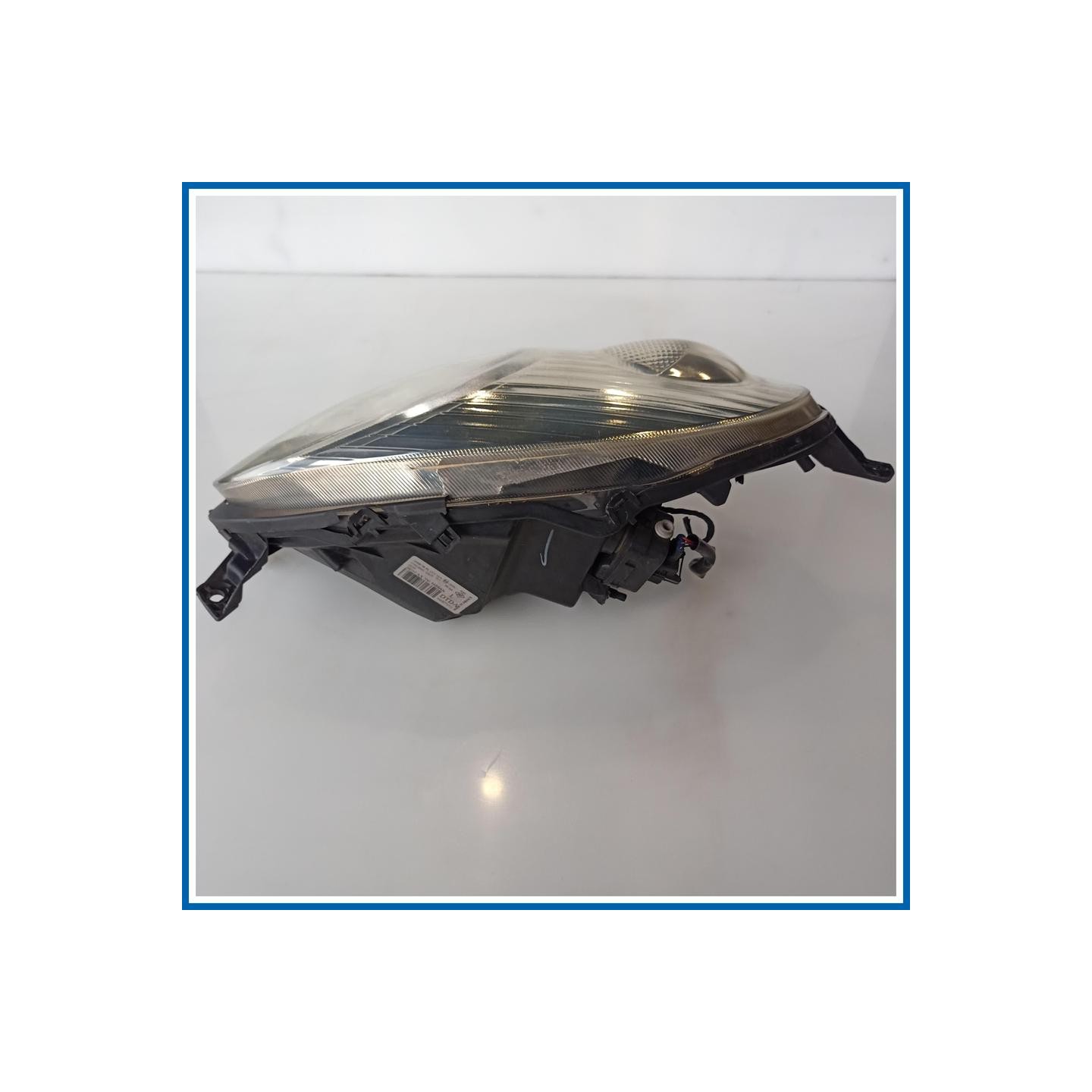 Proiettore ant. dx. NISSAN Micra III