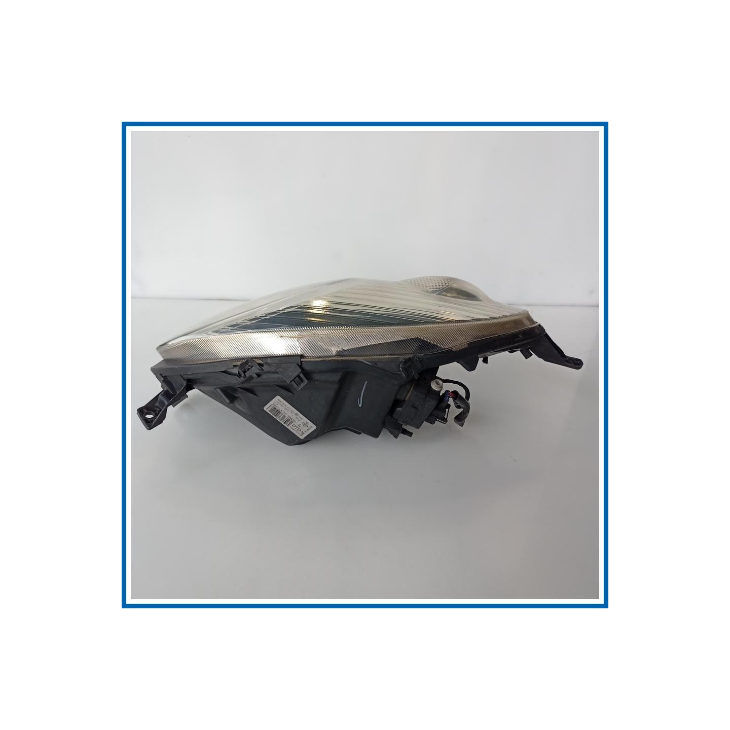 Proiettore ant. dx. NISSAN Micra III