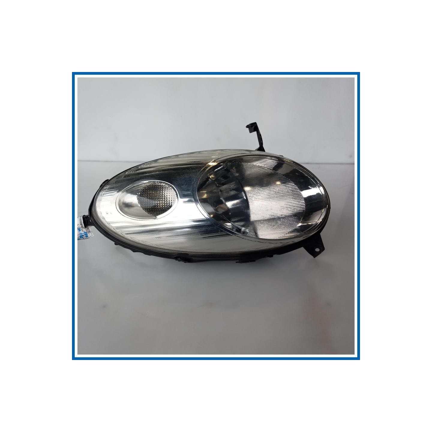 Proiettore ant. sx. NISSAN Micra III