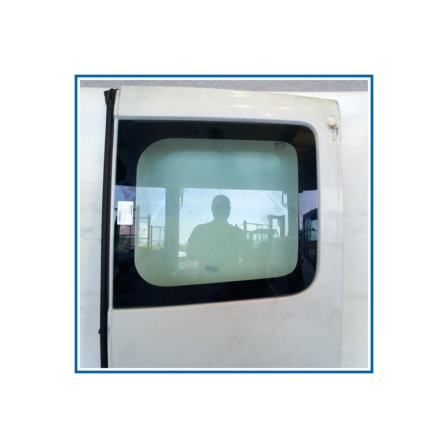 Porta di carico O:PORTA POST | dx. | post. OPEL Vivaro A