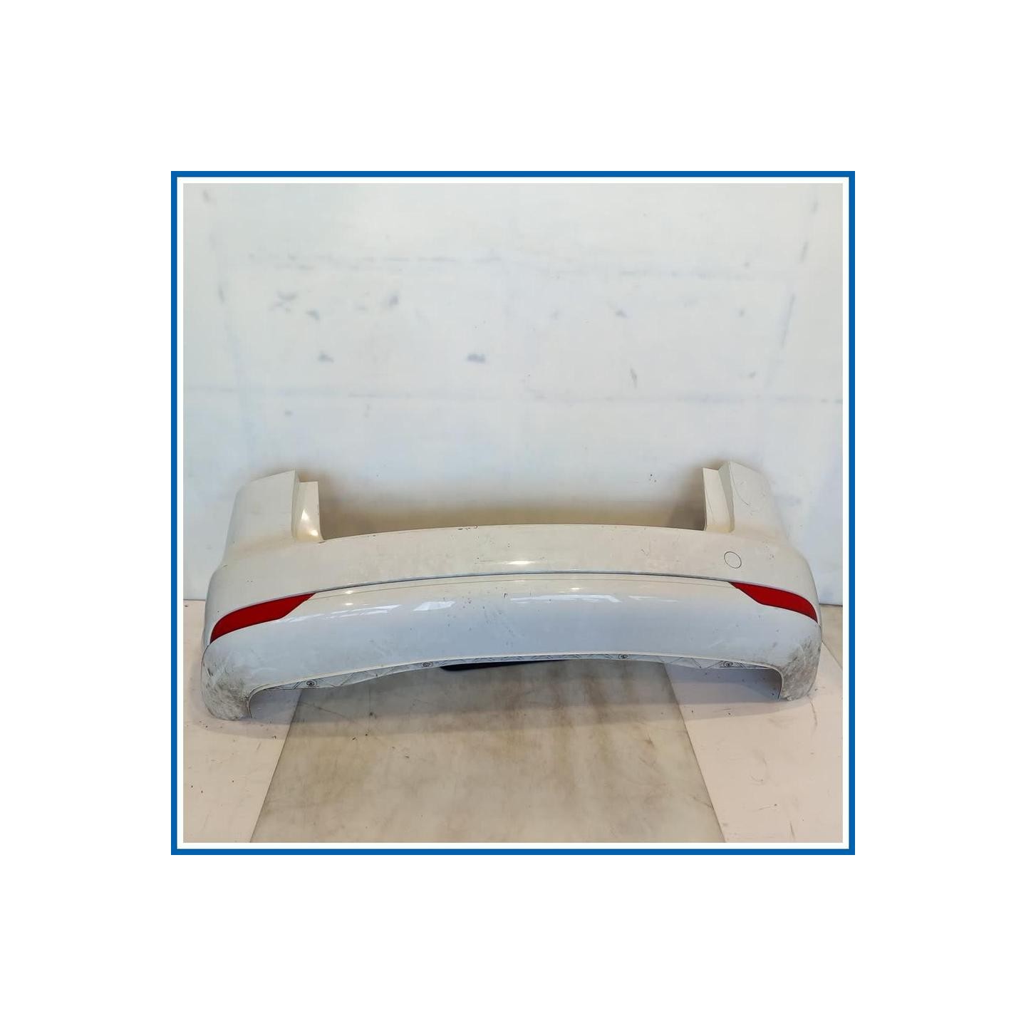 Paraurti post. VOLKSWAGEN Touran III