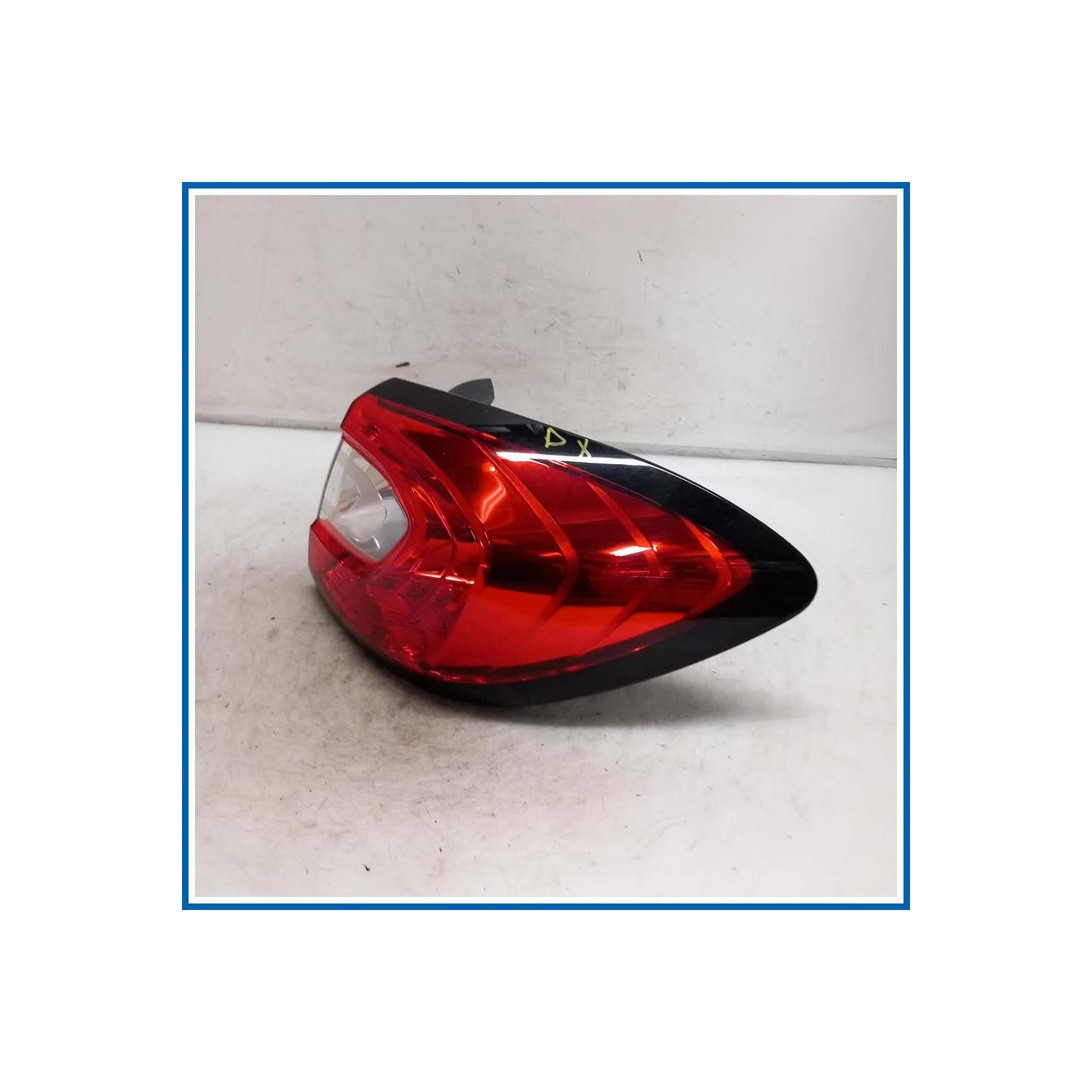 Fanale est. post. dx. RENAULT Captur I
