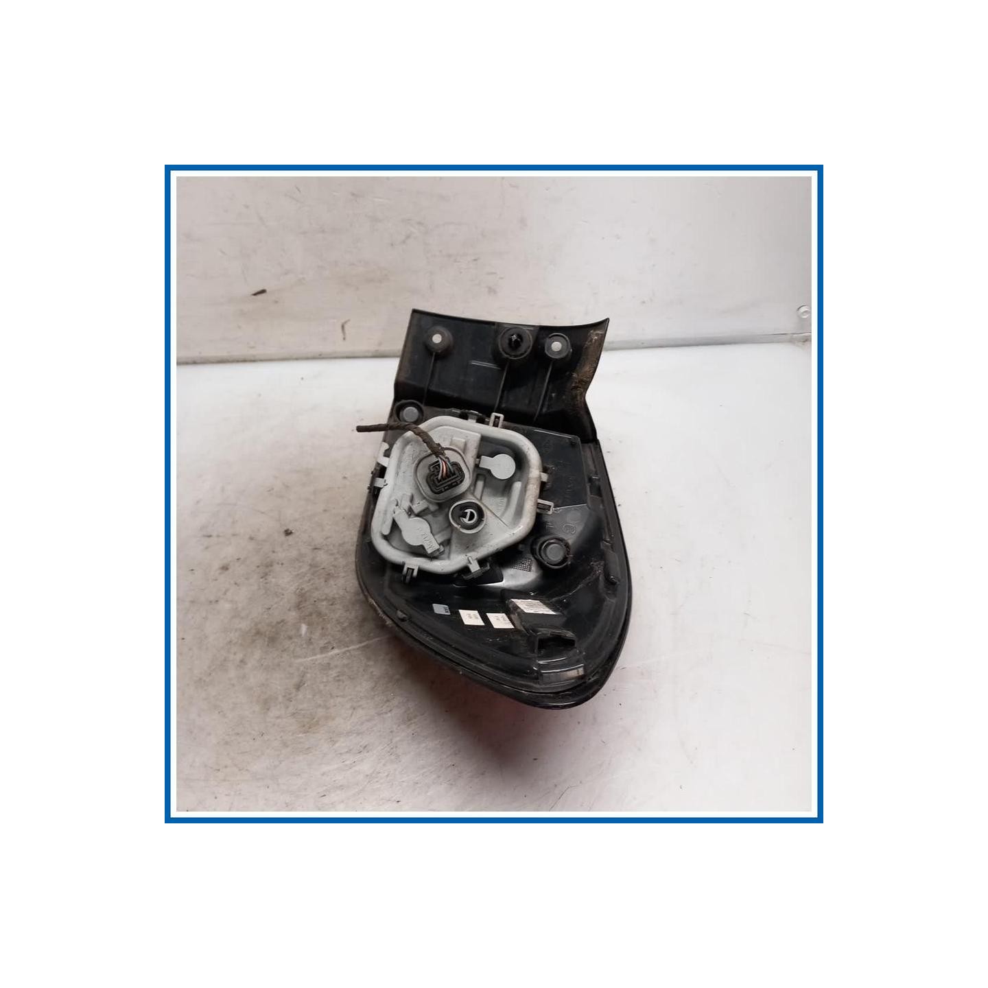 Fanale est. post. sx. RENAULT Captur I