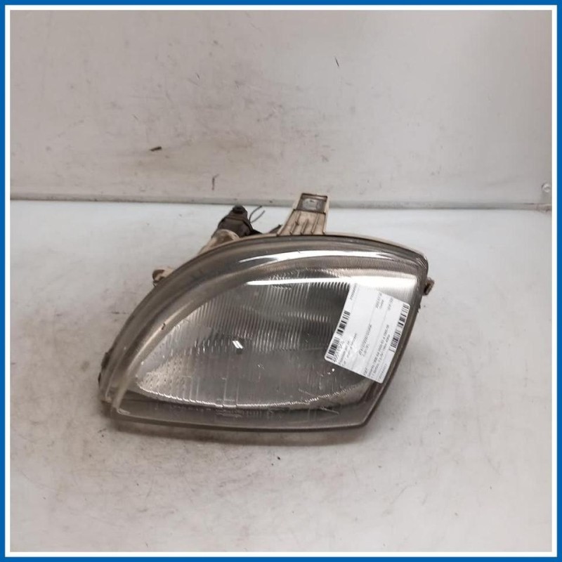 Proiettore ant. sx. FIAT Seicento