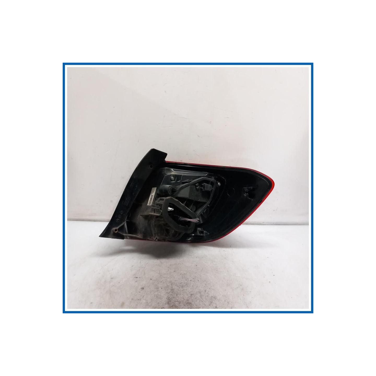 Fanale post. sx. DACIA Sandero Stepway II